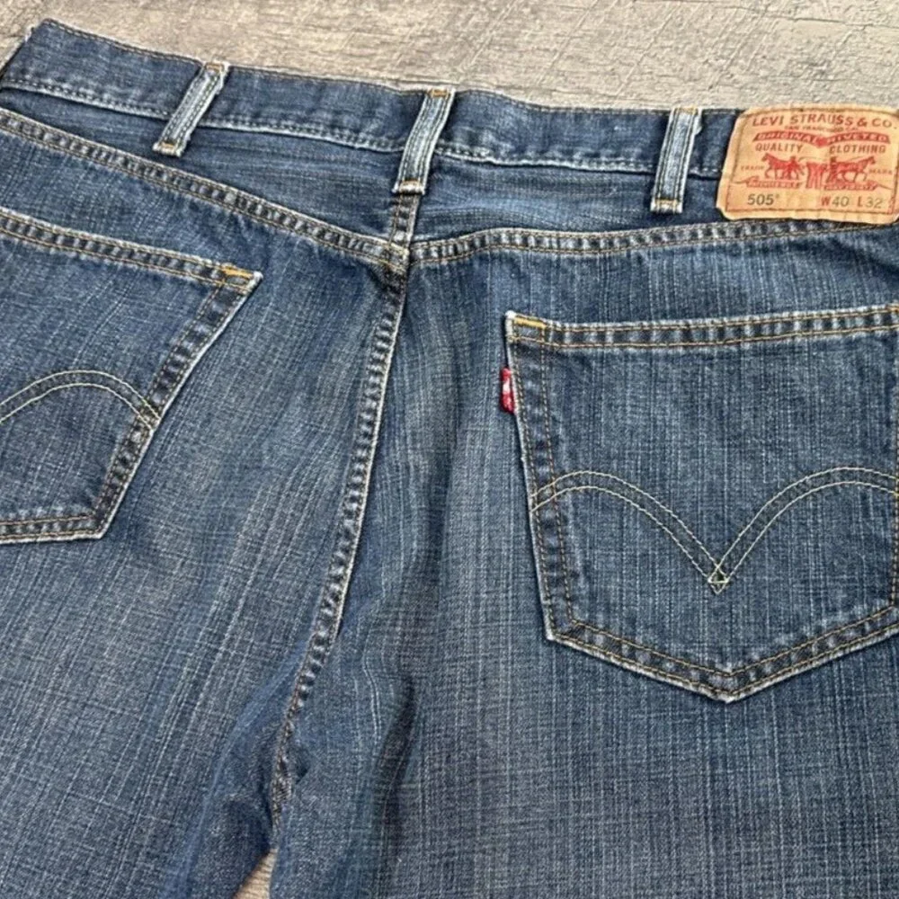 Levis Denim Jeans Mens 40x31 Blue 505 Straight Relaxed Classic Cowboy Western